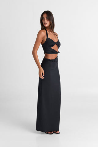 Vestido Oralia Chic – Negro Elegante