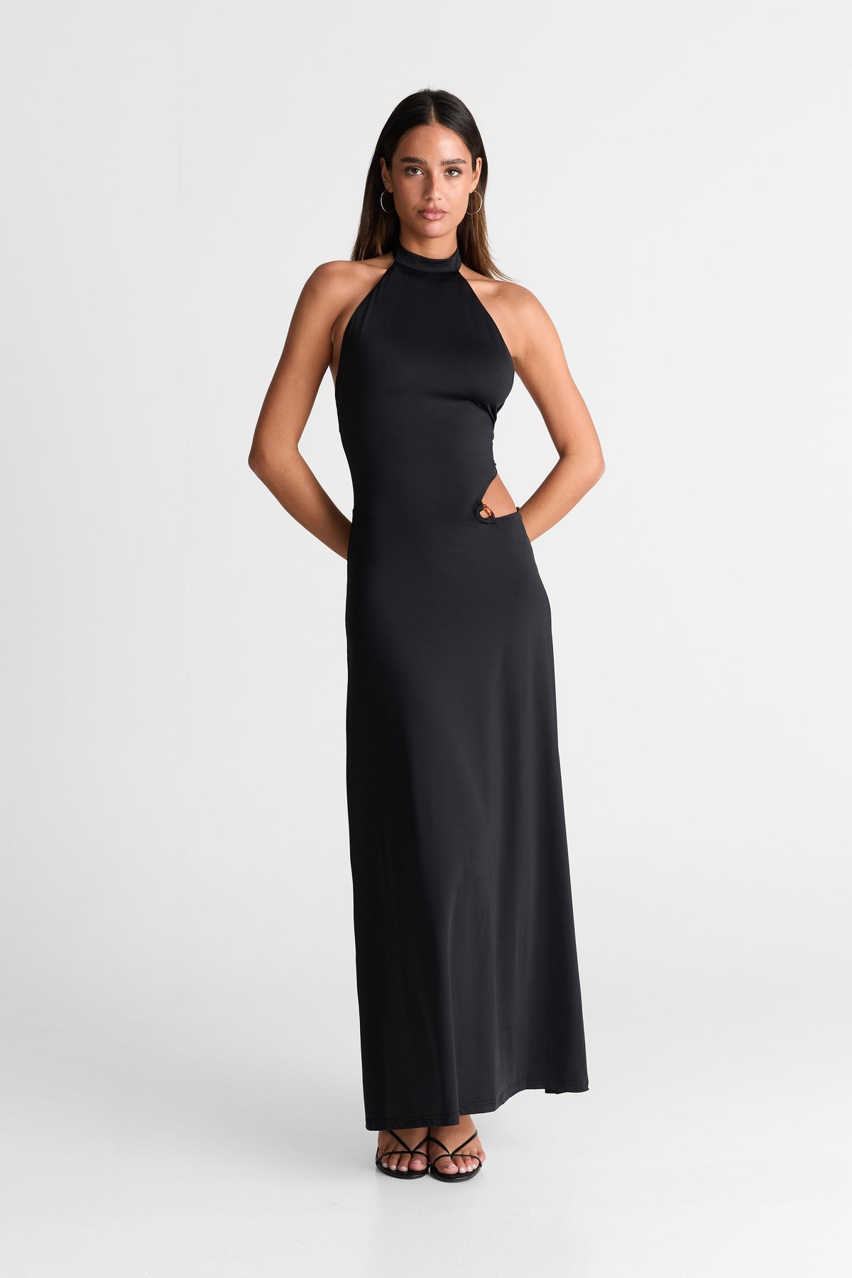 Vestido Aurora Maxi – Negro Elegante