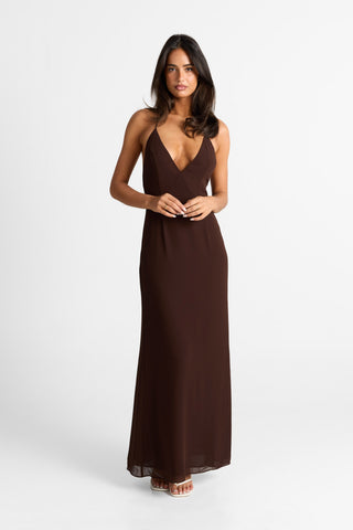 Vestido Elara Maxi – Chocolate Chic