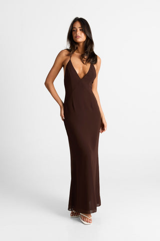 Vestido Elara Maxi – Chocolate Chic