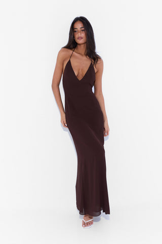 Vestido Elara Maxi – Chocolate Chic