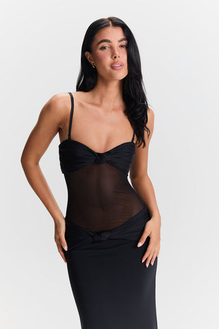 Vestido Amara Maxi – Negro Sofisticado