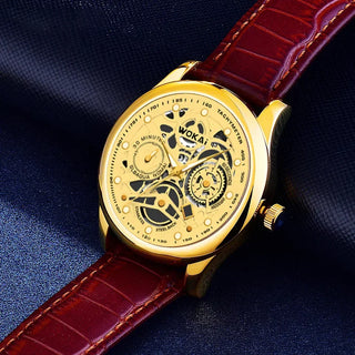 Reloj clásico dorado vintage