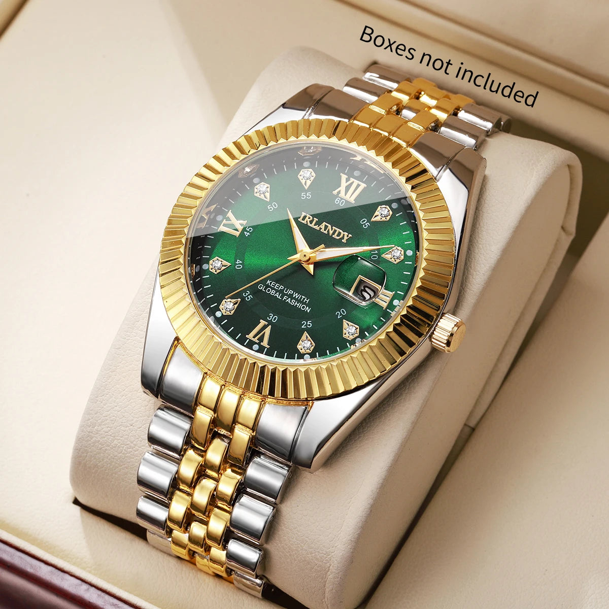 Reloj dorado con esfera verde elegante
