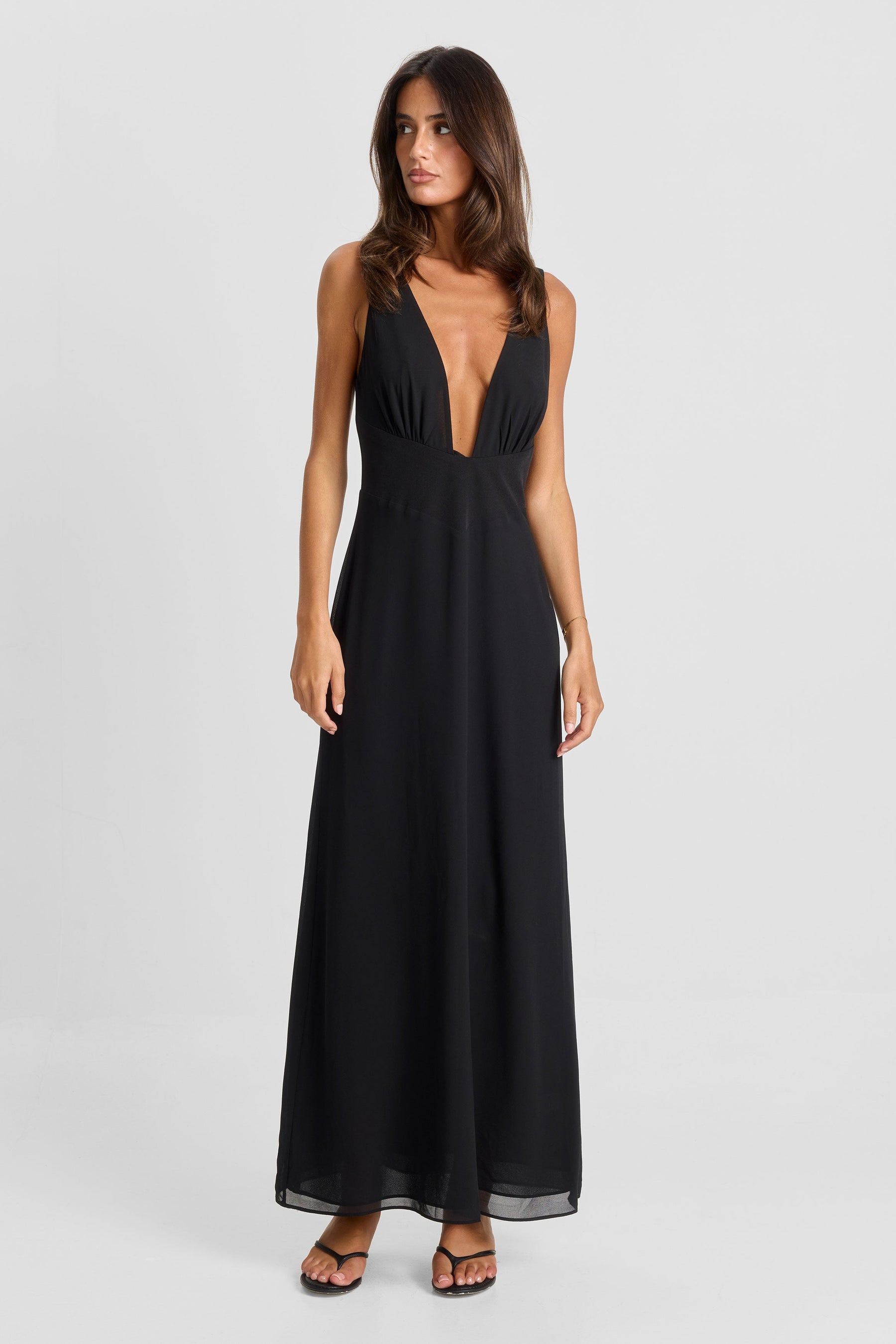 Vestido Juno Maxi – Negro Poderoso