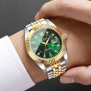 Reloj dorado con esfera verde elegante